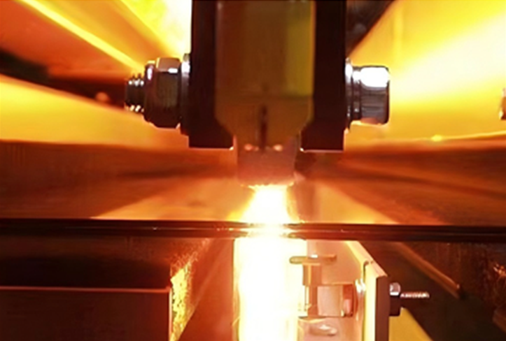 Glass tube sealing lamp